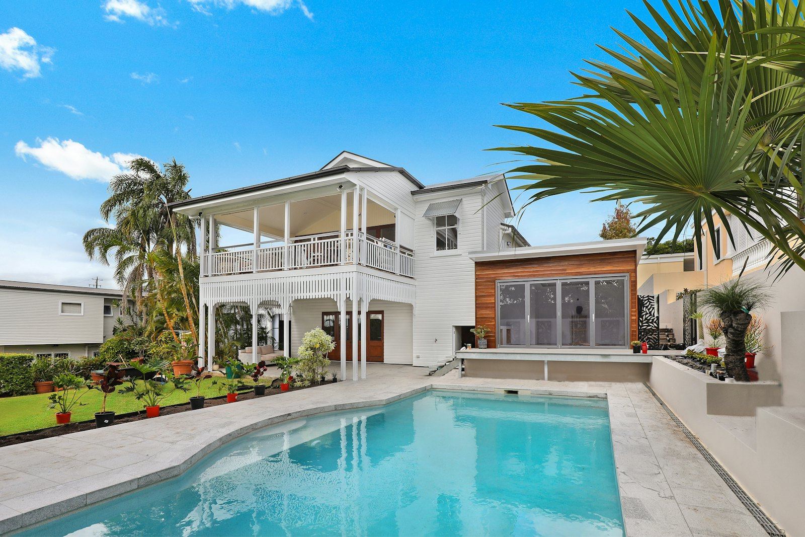 Casa com piscina e área gourmet - foto 2